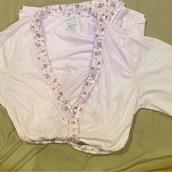 Latí Fashion Intimates Collection, Robe - Picture 4 of 5